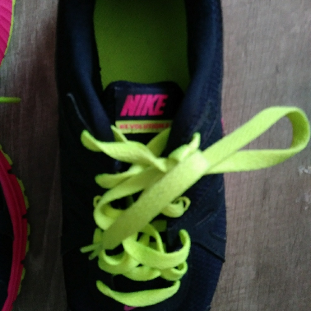 ⛹️‍♀️⛹️‍♀️Sneakers⛹️‍♀️⛹️‍♀️ - Picture 2 of 8